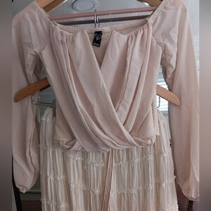 ✨ Windsor Off-The-Shoulder Draped Chiffon Crop Top ✨size Xs Beige